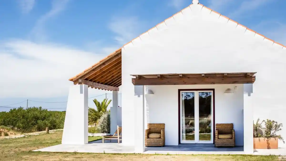 Sunlit Alentejo cottage at Monte da Bemposta.